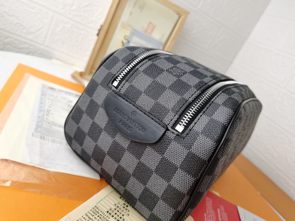 ルイヴィトンバッグ細部ディテール